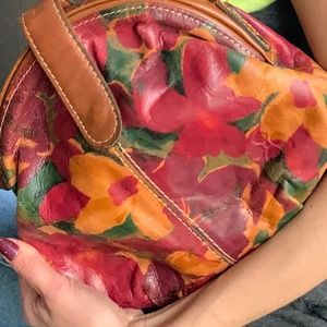 Meet your Posher, Nicoleta